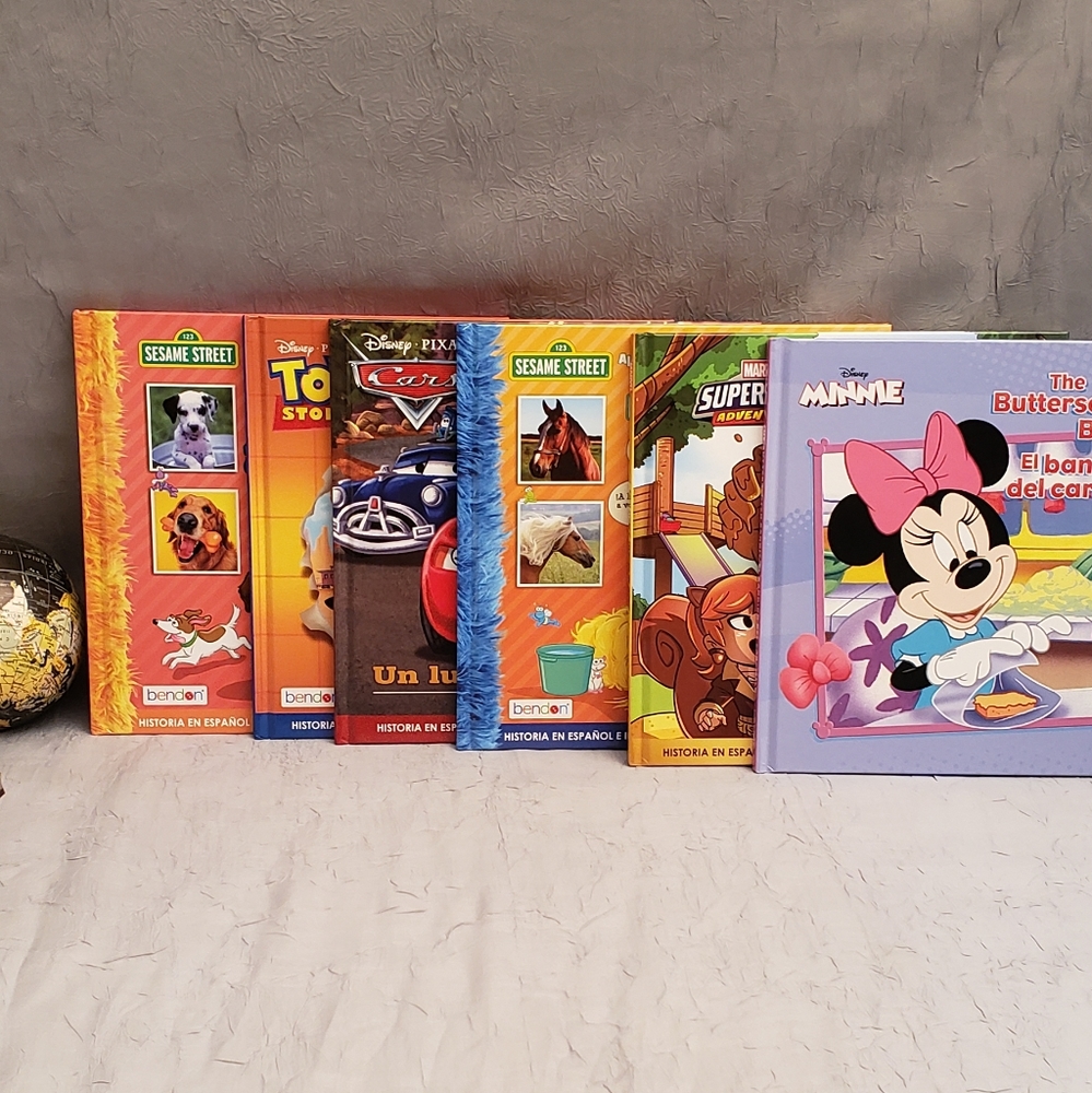 BUNDLE OF CHILDREN STORYBOOKS (6)